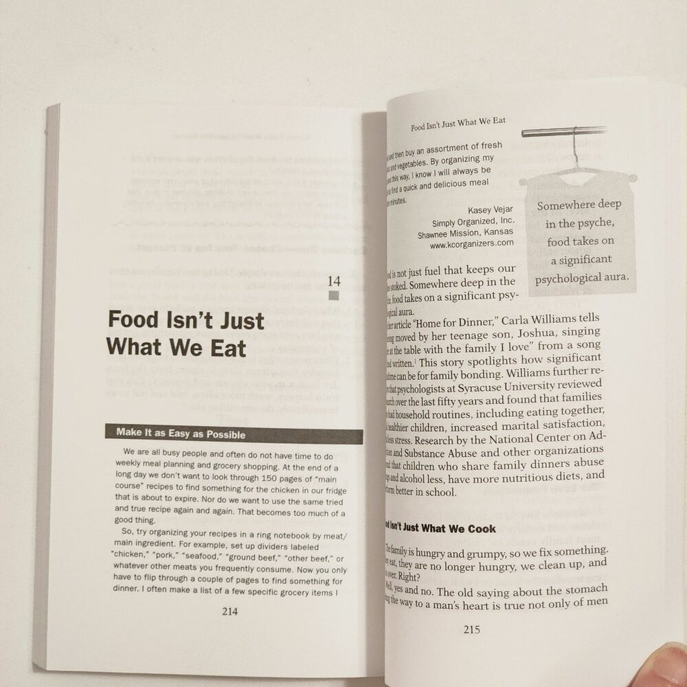 Smart Organizing: Simple Strategies for Bringing Order to Your Home by Felton - Picture 5 of 8